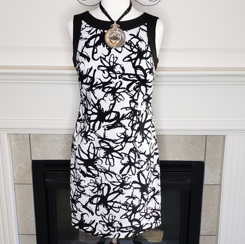 Ronni Nicole White & Black Print Sheath Dress sz 6